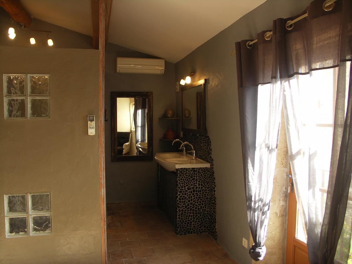 Domaine Saint Martin Hotel Valliguieres Luaran gambar