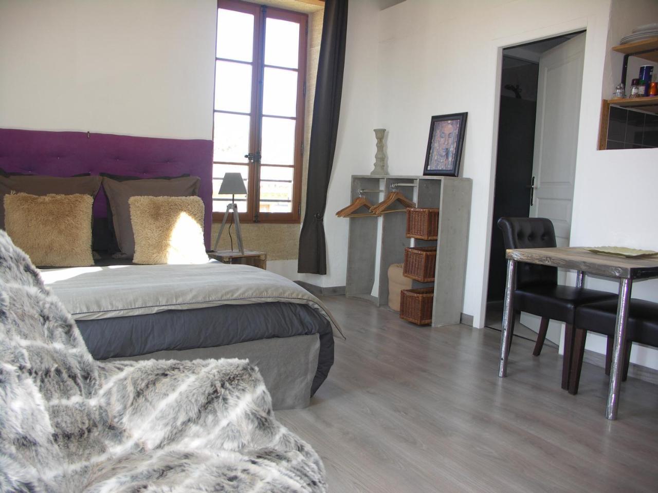 Domaine Saint Martin Hotel Valliguieres Luaran gambar